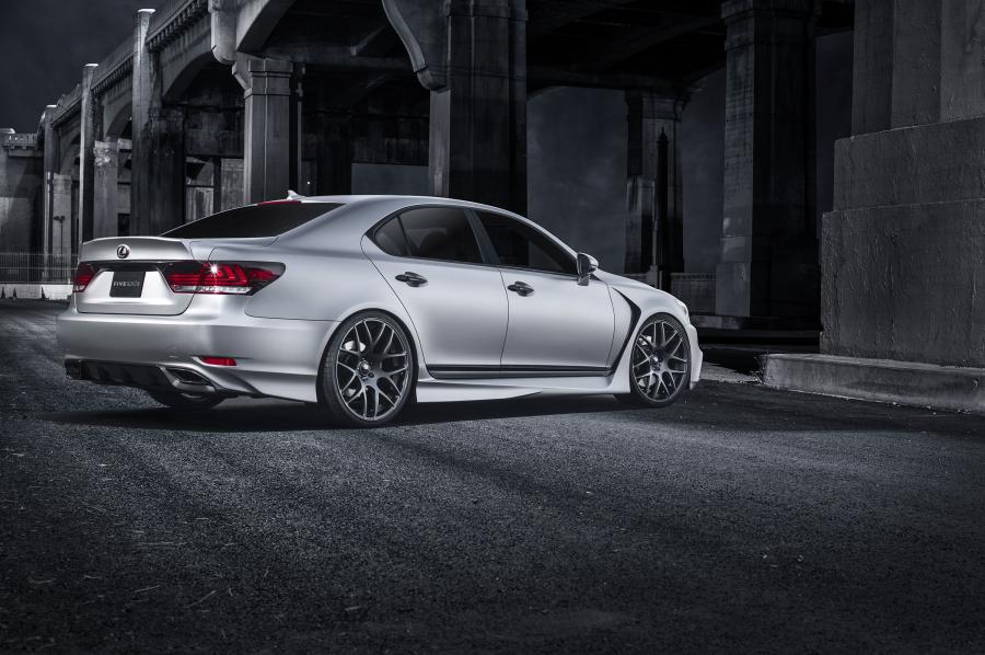  Lexus LS460 F-Sport by Five Axis 2012 года  (фото 2 из 7)